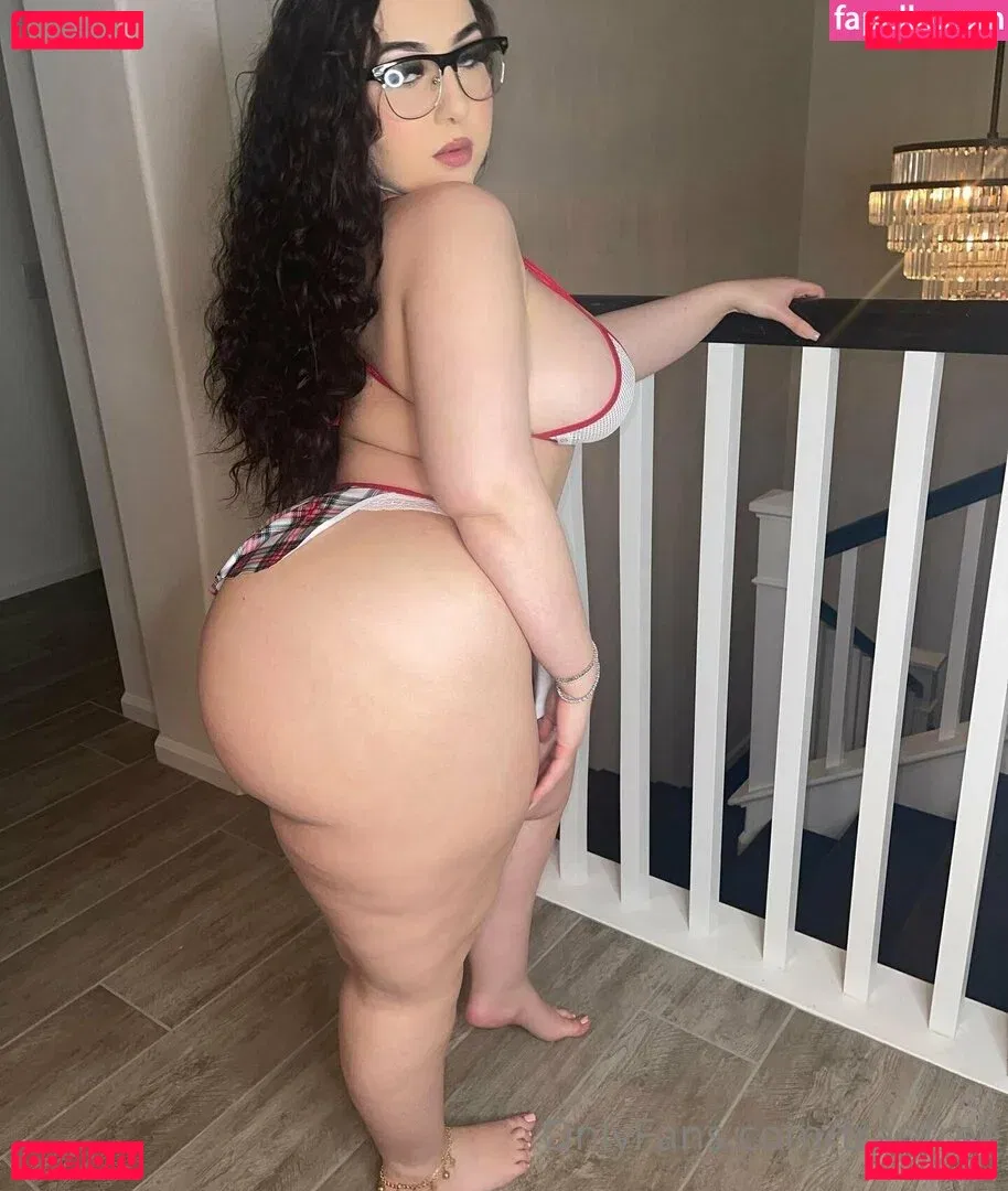 trapfree Onlyfans Photo Gallery 