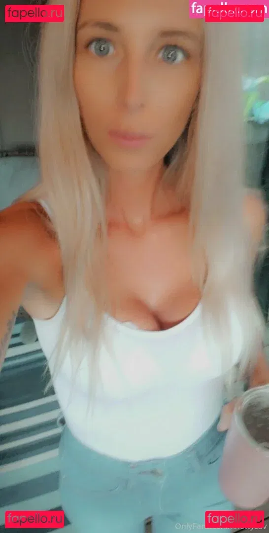 knottysav Onlyfans Photo Gallery 