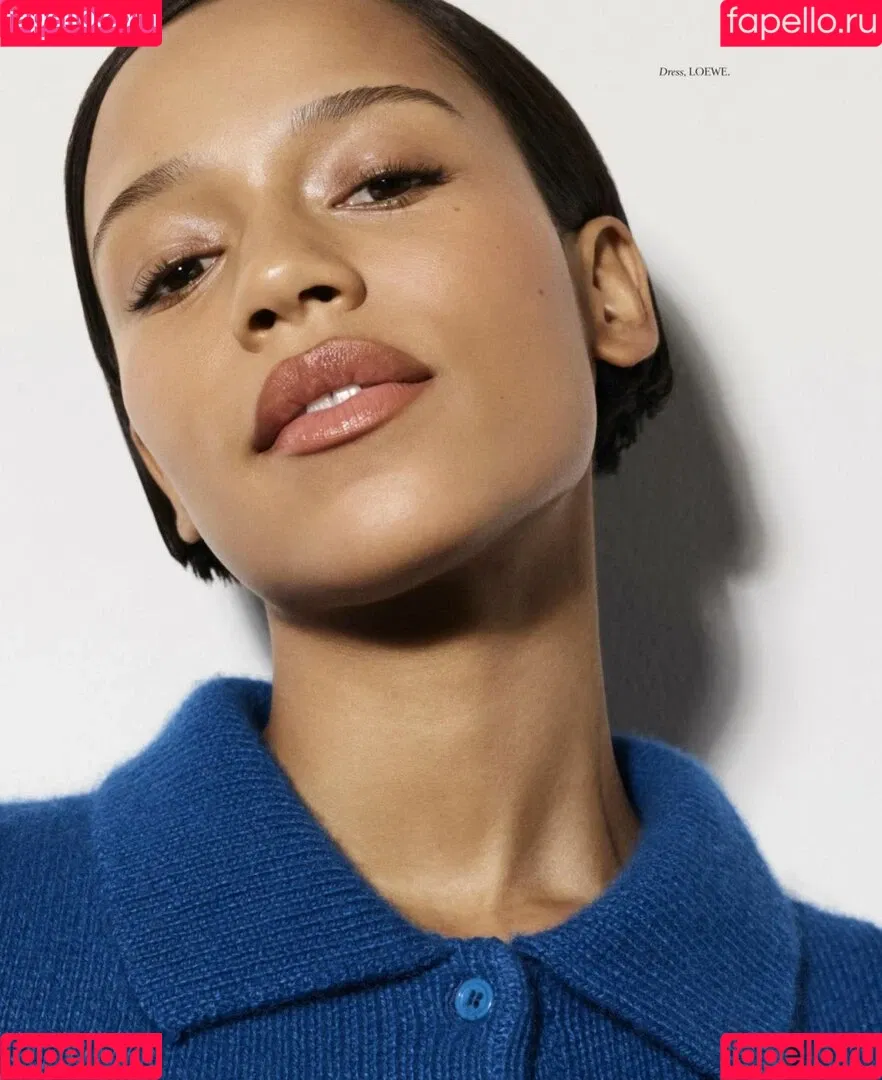 Taylor Russell Onlyfans Photo Gallery 