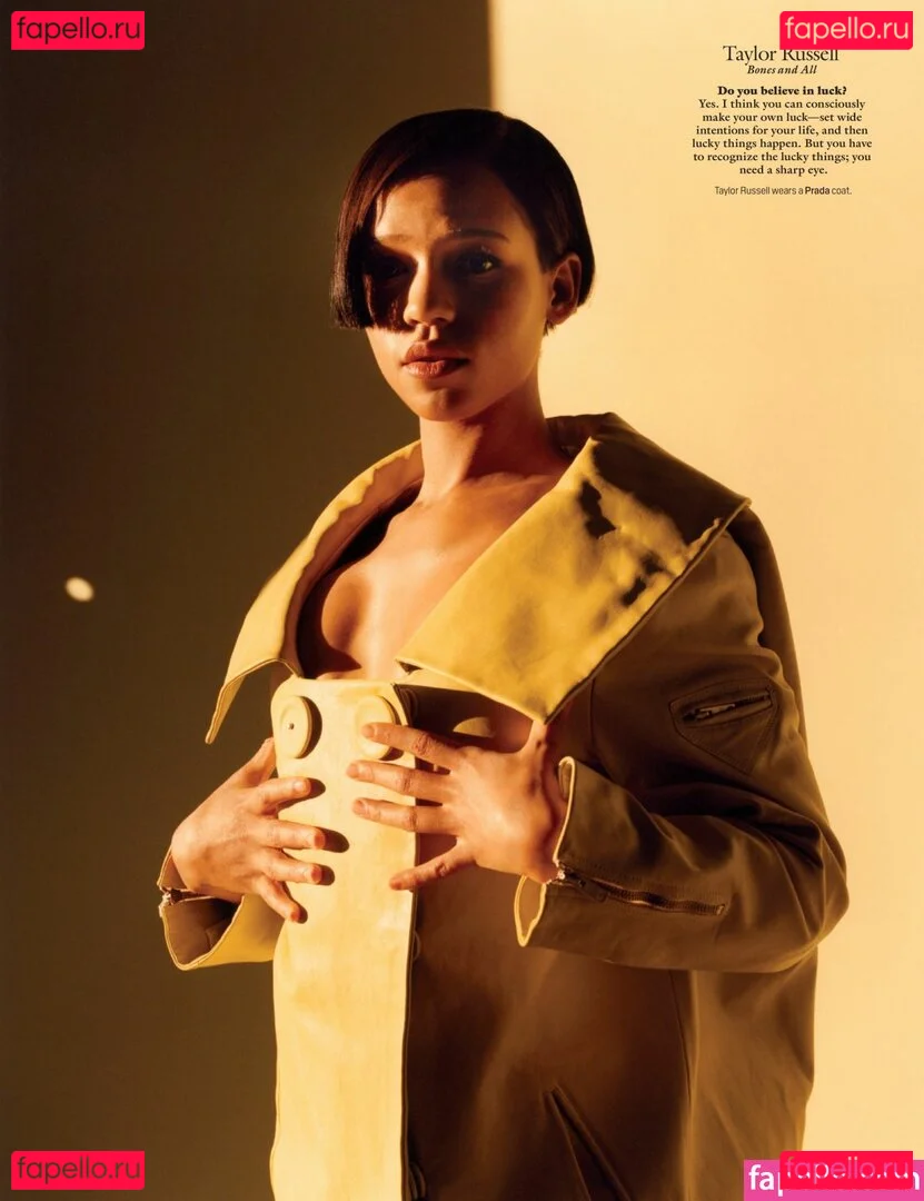 Taylor Russell Onlyfans Photo Gallery 