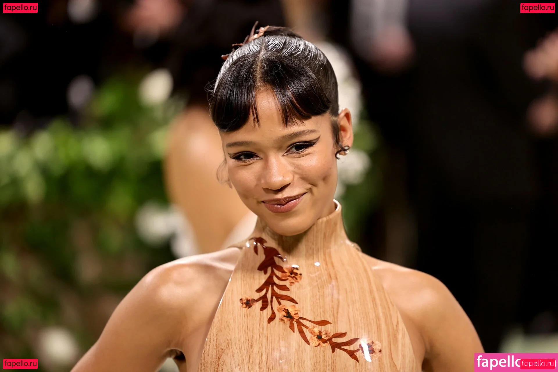 Taylor Russell Onlyfans Photo Gallery 