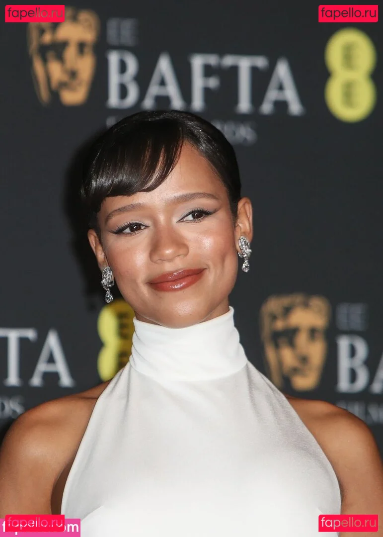 Taylor Russell Onlyfans Photo Gallery 