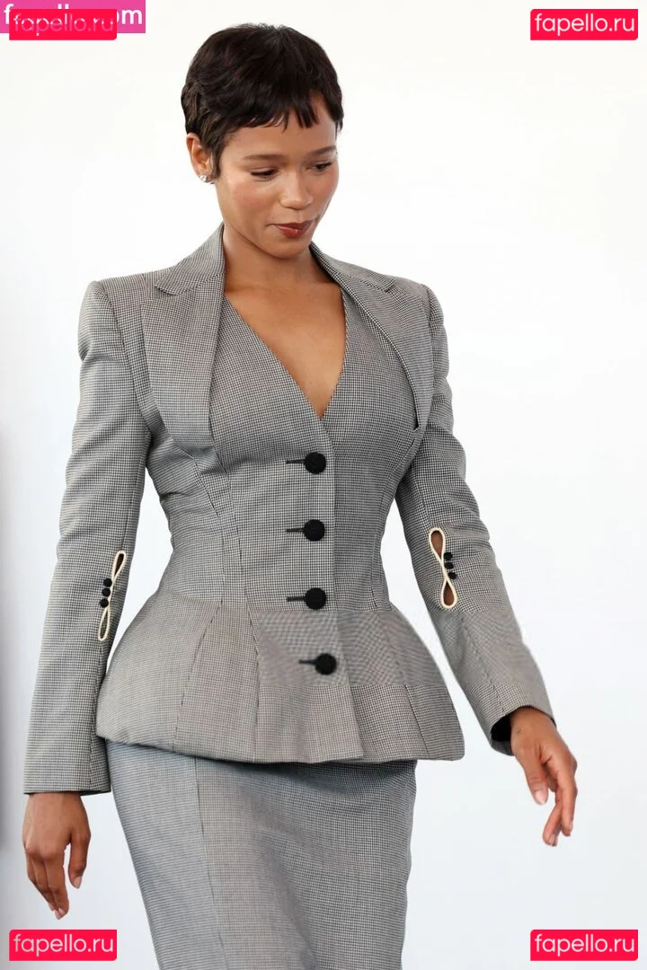 Taylor Russell Onlyfans Photo Gallery 