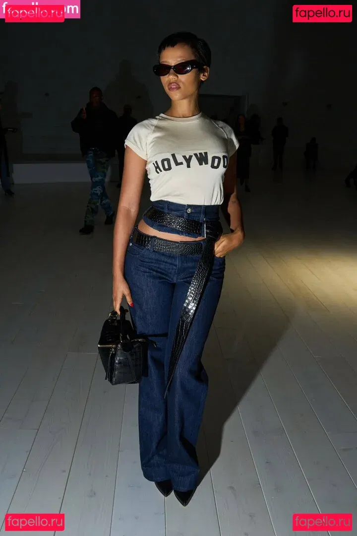 Taylor Russell Onlyfans Photo Gallery 