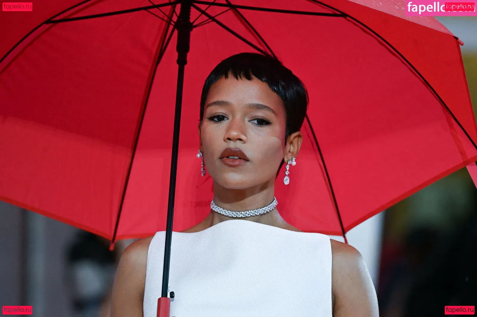 Taylor Russell Onlyfans Photo Gallery 