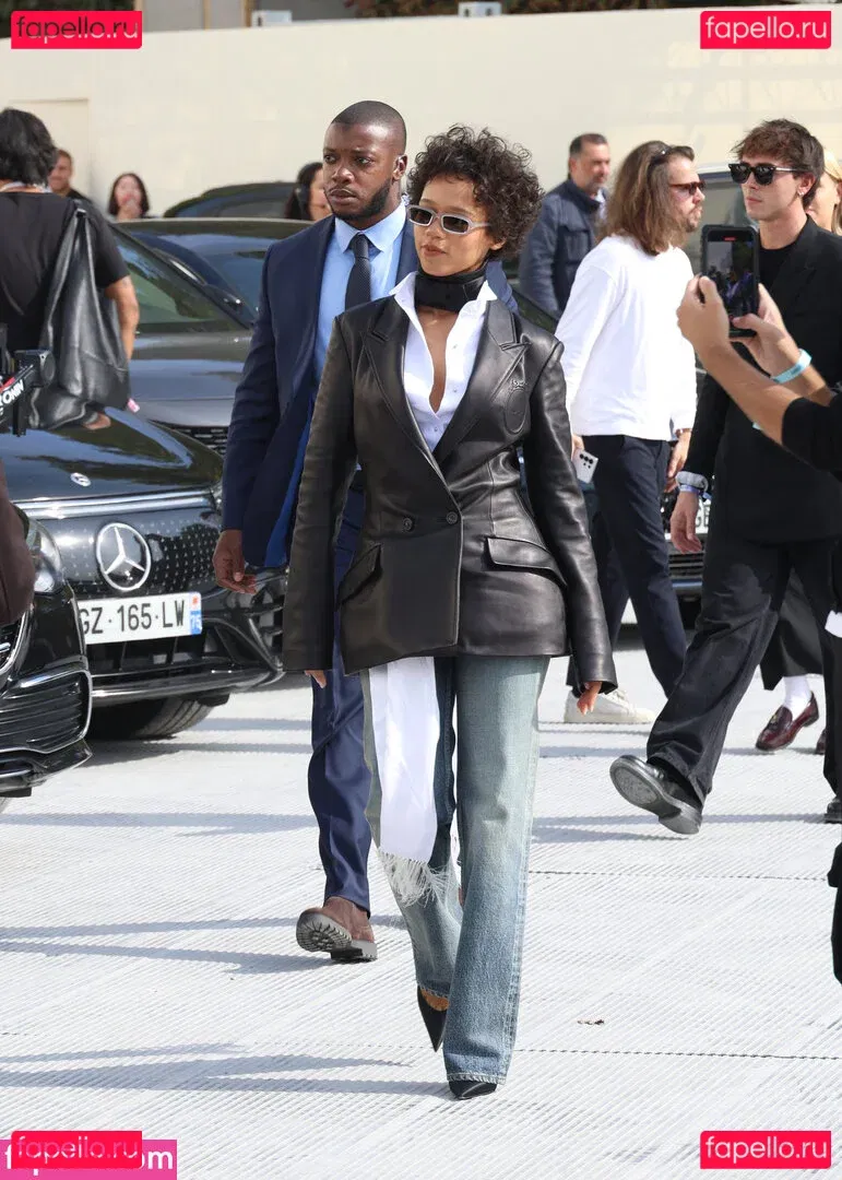 Taylor Russell Onlyfans Photo Gallery 