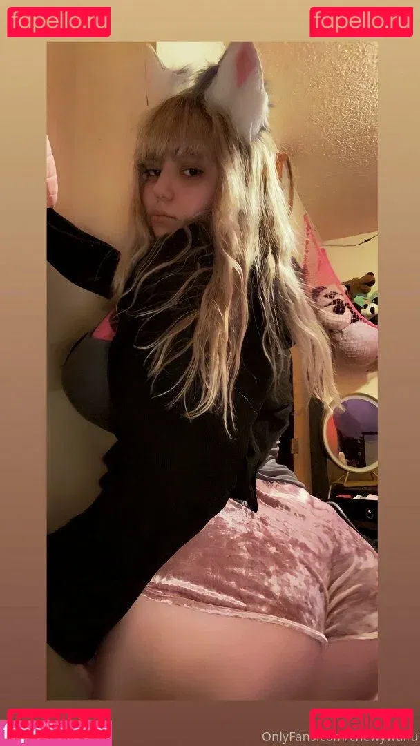 Chewywaifu Onlyfans Photo Gallery 