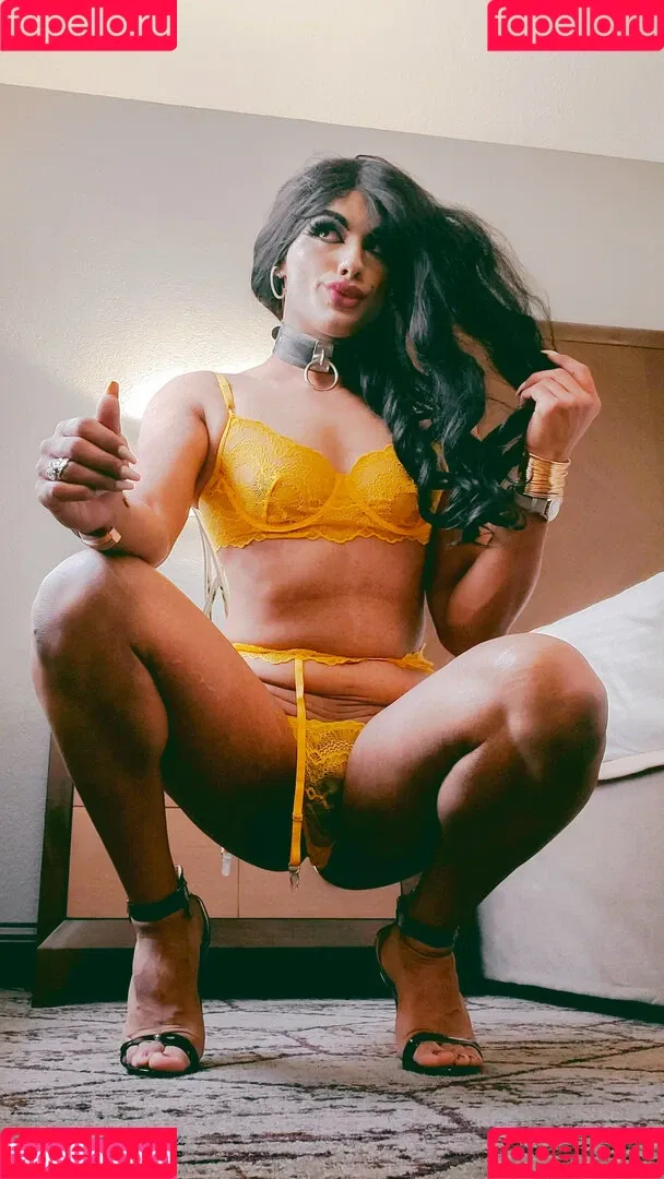 Mikah Doll Onlyfans Photo Gallery 