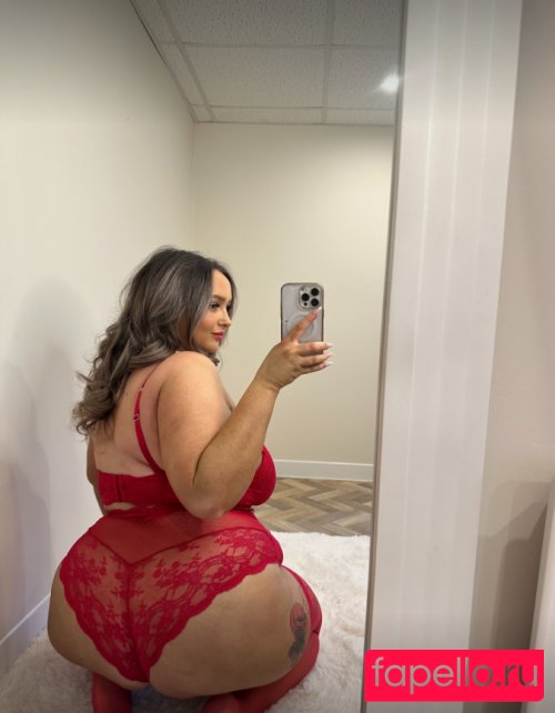 bustyholly Nude Onlyfans Photo 21