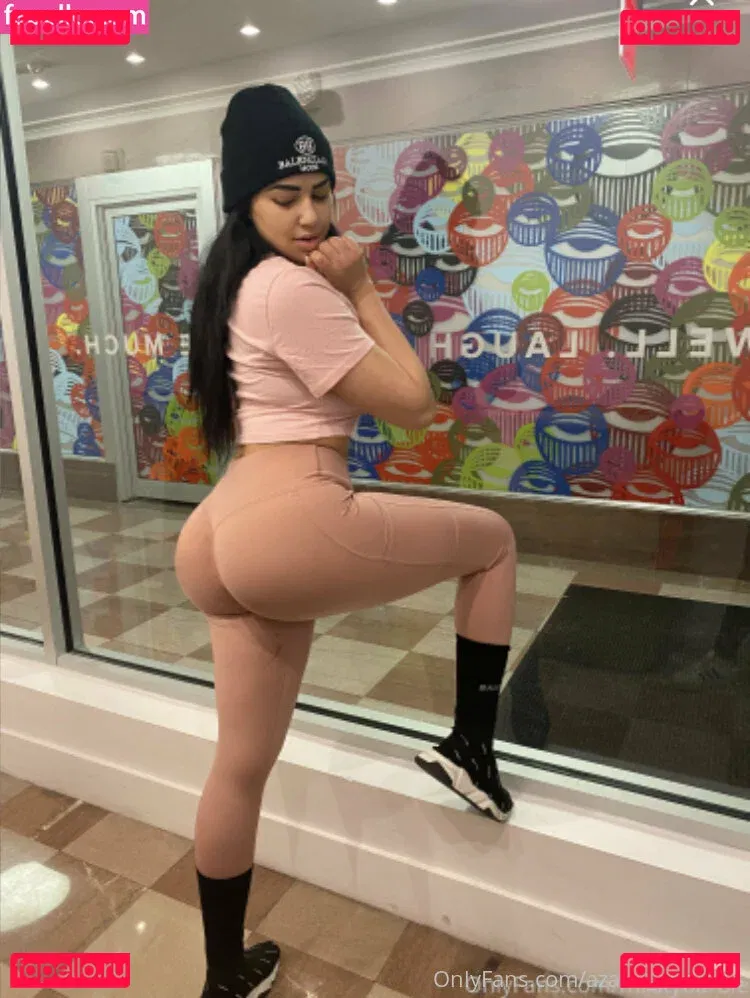 azariafreepage Onlyfans Photo Gallery 