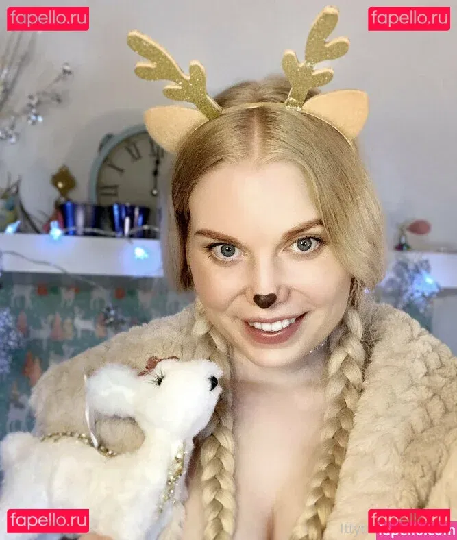 ittybittyprettykittyfree Onlyfans Photo Gallery 