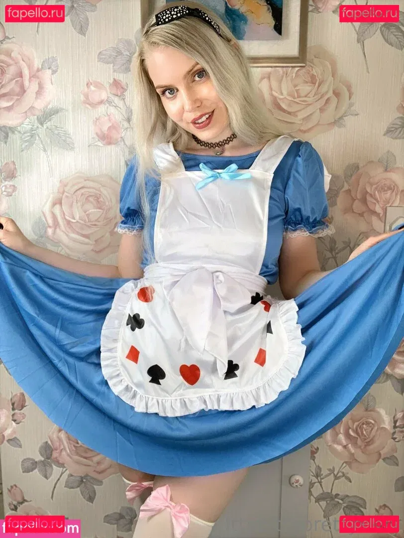 ittybittyprettykittyfree Onlyfans Photo Gallery 