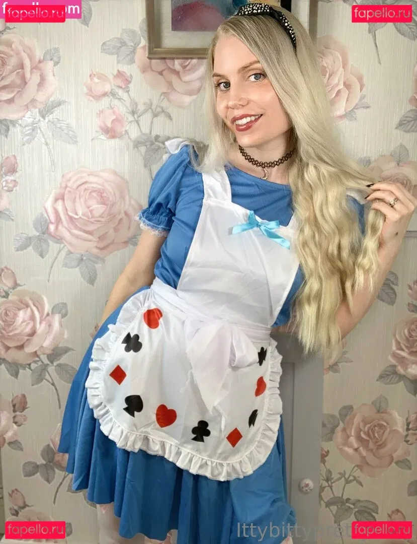 ittybittyprettykittyfree Onlyfans Photo Gallery 