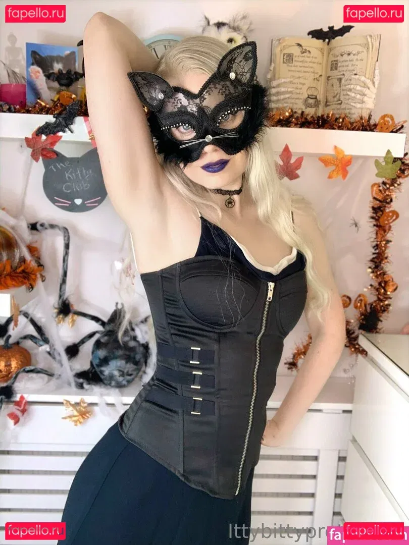 ittybittyprettykittyfree Onlyfans Photo Gallery 