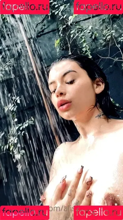 Alison Estrada Onlyfans Photo Gallery 