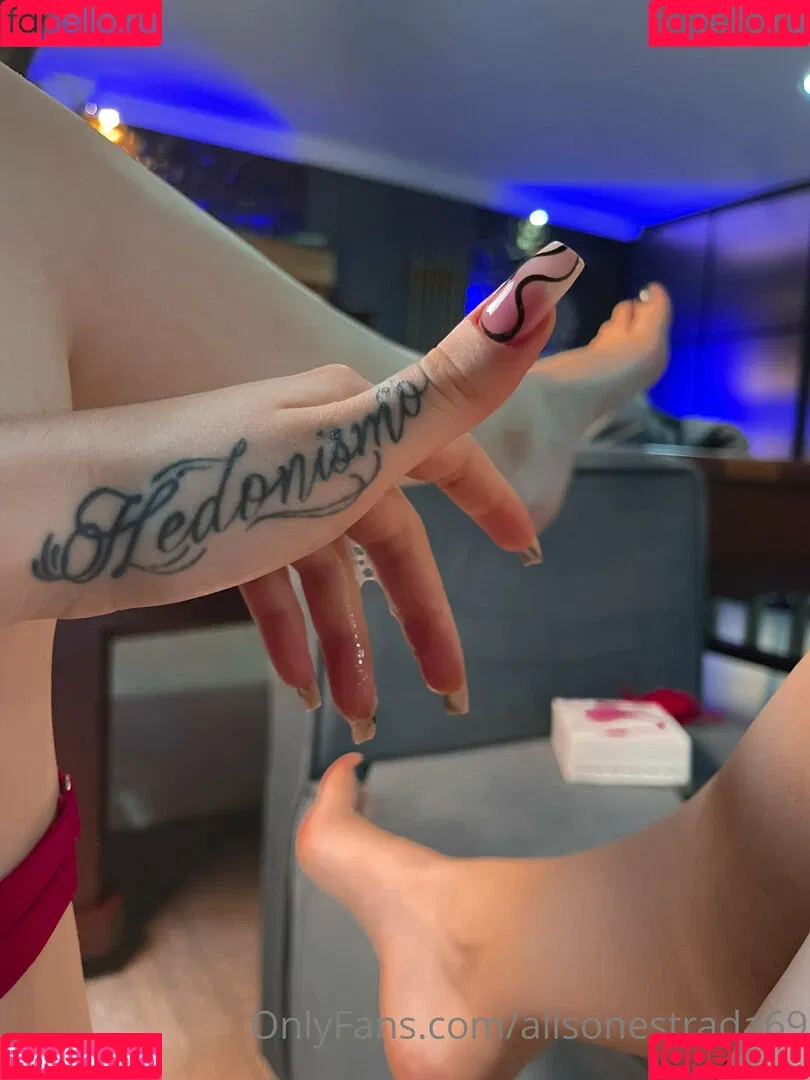 Alison Estrada Onlyfans Photo Gallery 