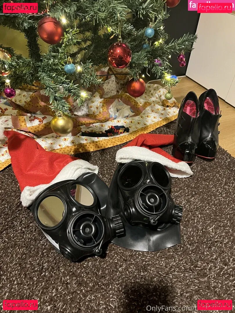 heavyrubberette_free Onlyfans Photo Gallery 