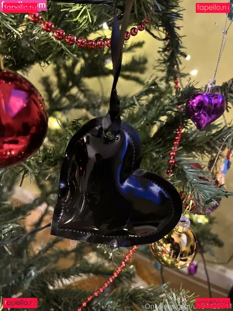 heavyrubberette_free Onlyfans Photo Gallery 