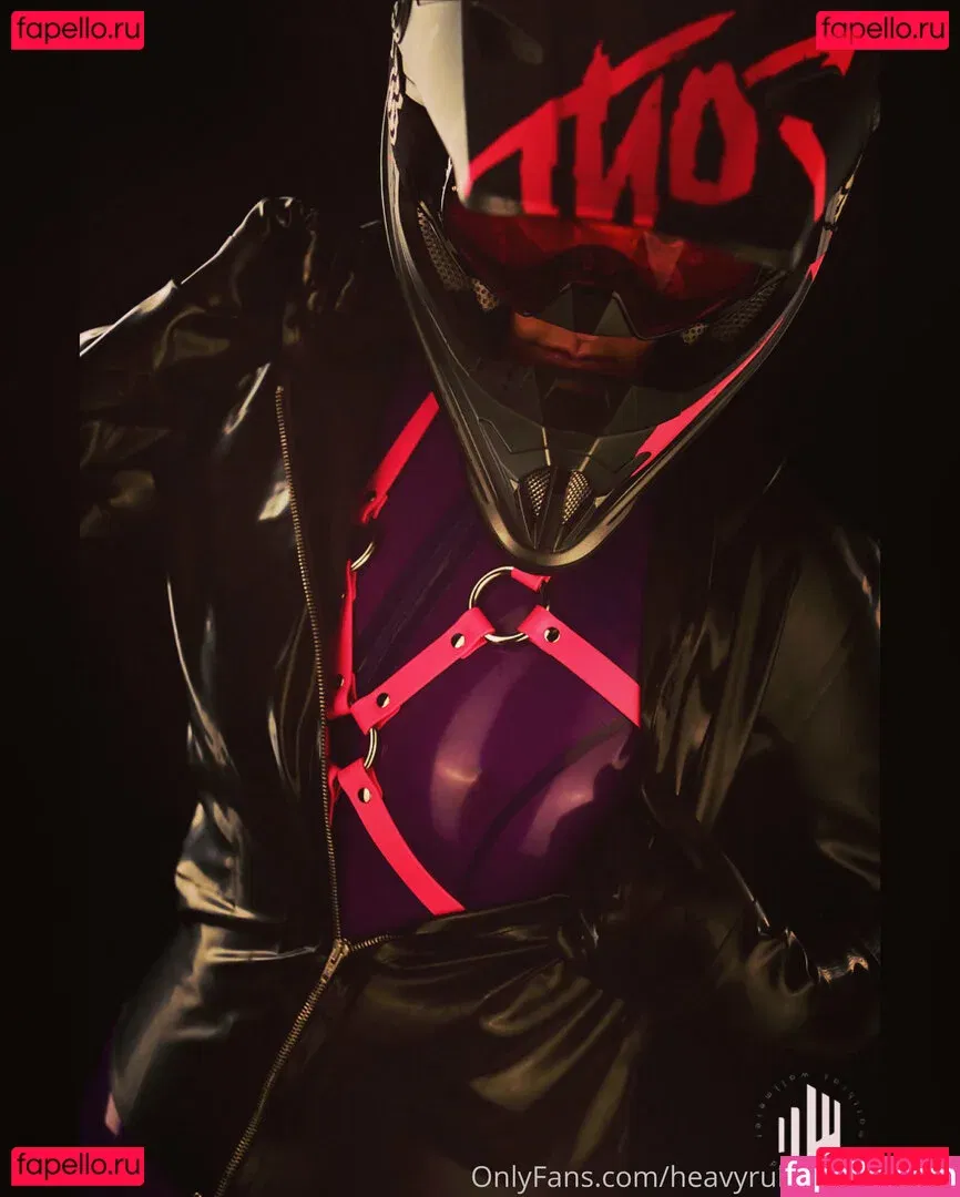 heavyrubberette_free Onlyfans Photo Gallery 