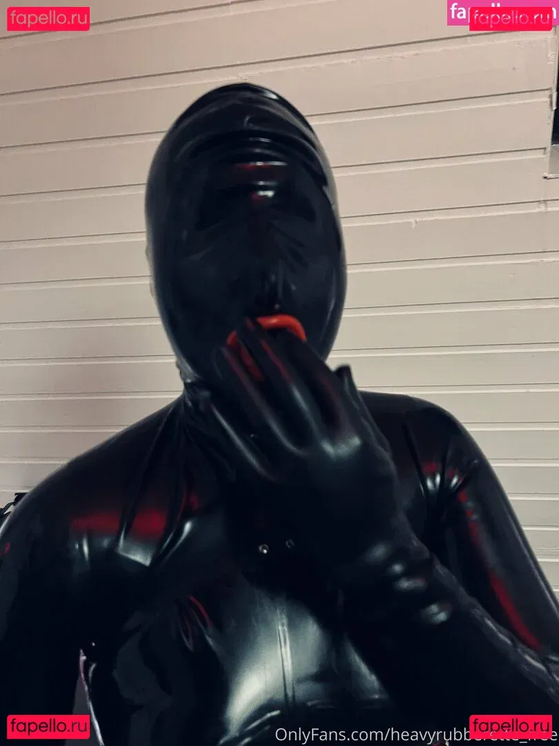 heavyrubberette_free Onlyfans Photo Gallery 