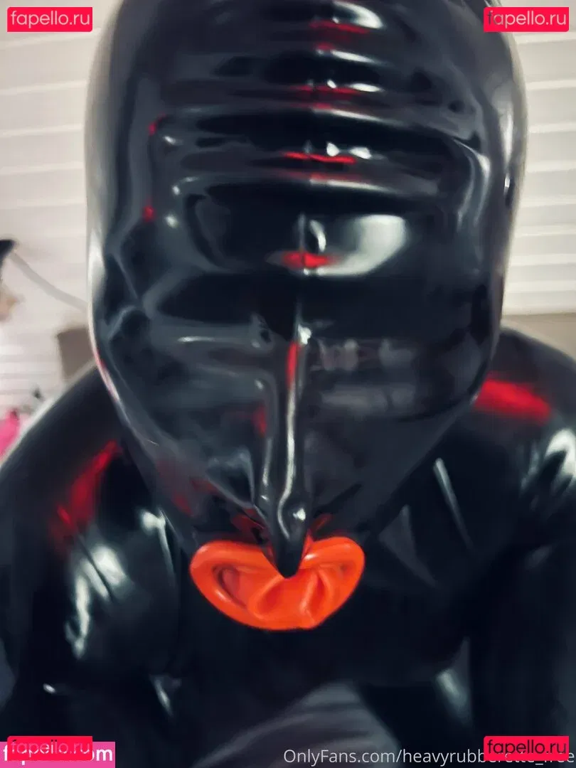 heavyrubberette_free Onlyfans Photo Gallery 