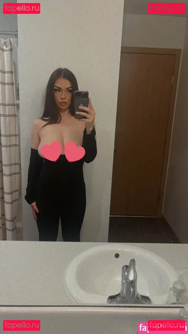 Hannah Haugenn Onlyfans Photo Gallery 