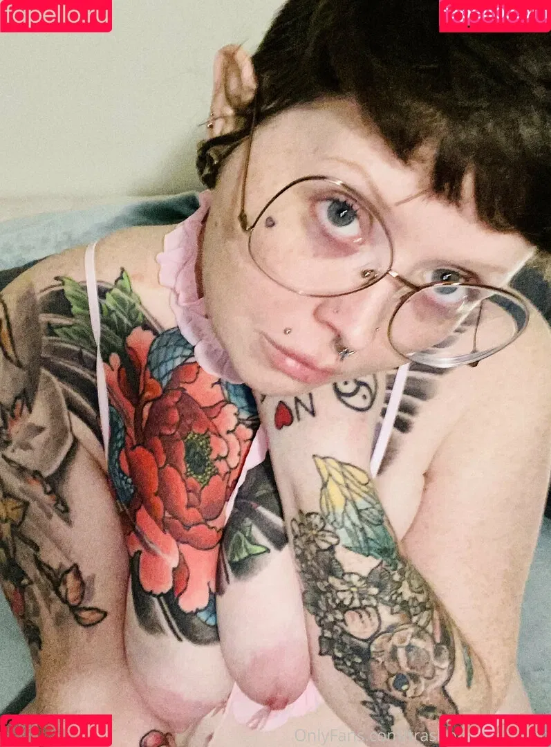 trashpanda4lyfeyo Onlyfans Photo Gallery 