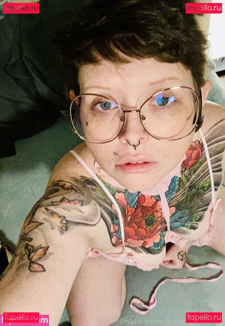 trashpanda4lyfeyo Onlyfans Photo Gallery 