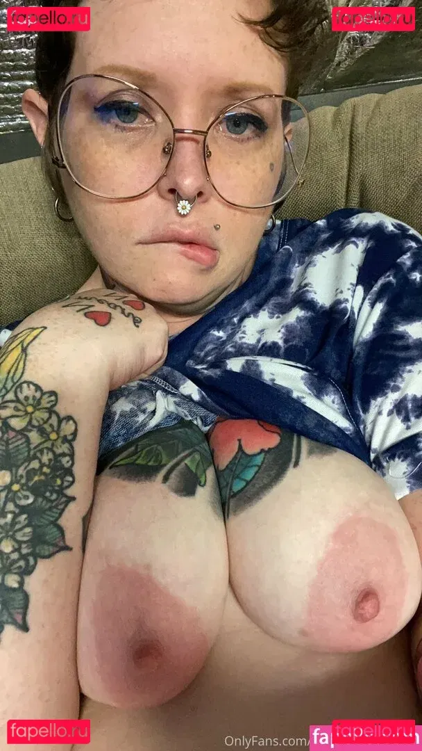 trashpanda4lyfeyo Onlyfans Photo Gallery 