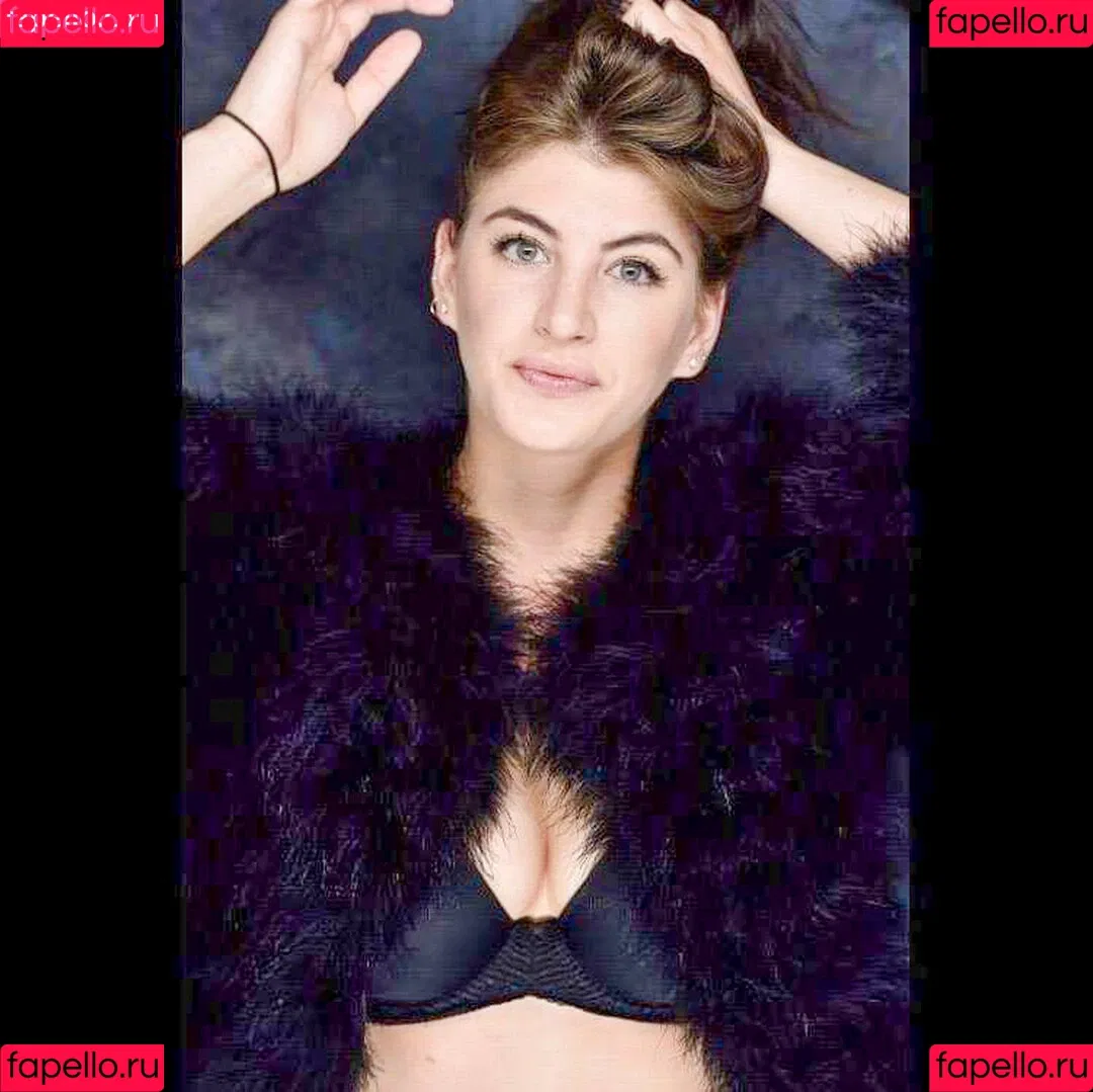 Ariana Basseri Onlyfans Photo Gallery 
