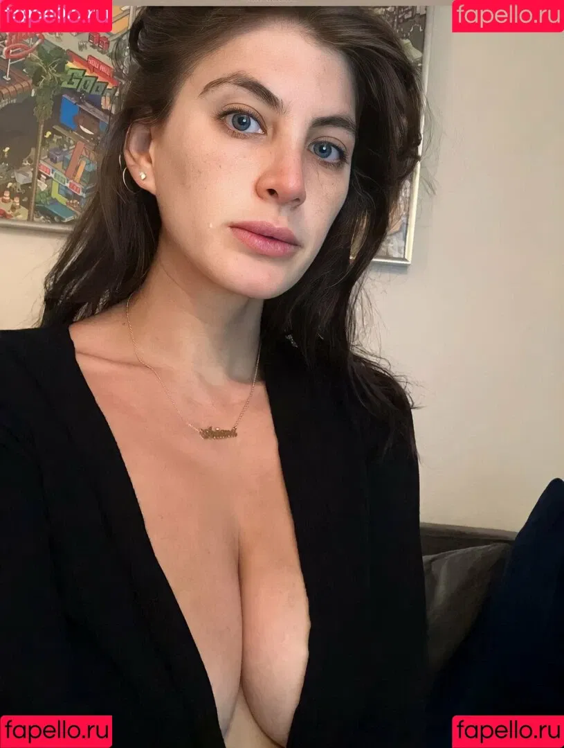 Ariana Basseri Onlyfans Photo Gallery 