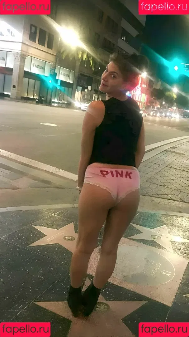 Ariana Basseri Onlyfans Photo Gallery 