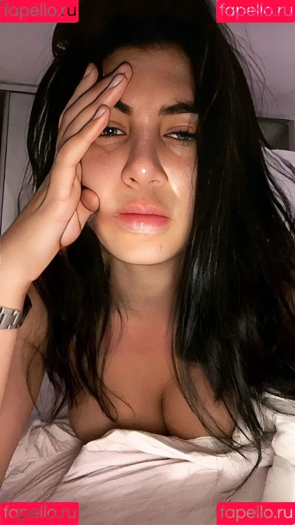 Ariana Basseri Onlyfans Photo Gallery 