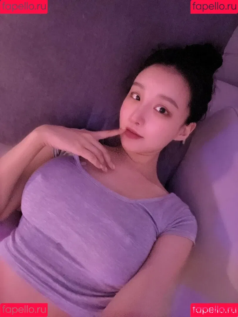 Leesnow 이설 Onlyfans Photo Gallery 