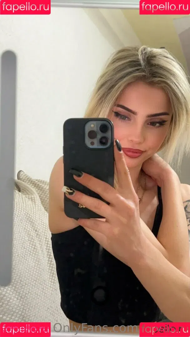aryasm Onlyfans Photo Gallery 