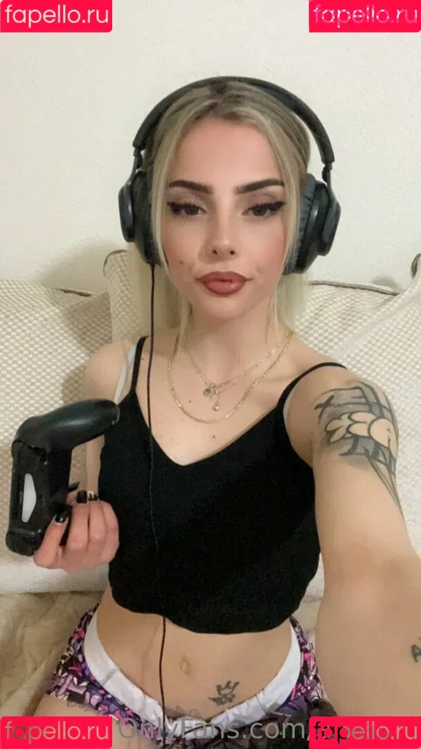 aryasm Onlyfans Photo Gallery 