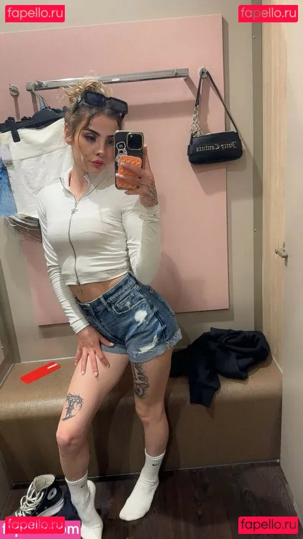 aryasm Onlyfans Photo Gallery 