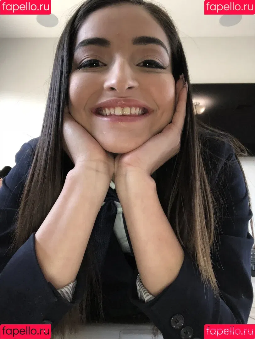 emilywillisxxx Onlyfans Photo Gallery 