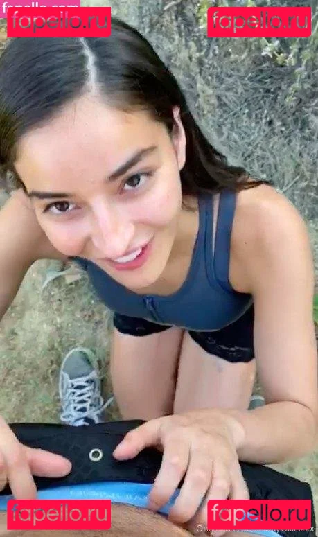 emilywillisxxx Onlyfans Photo Gallery 