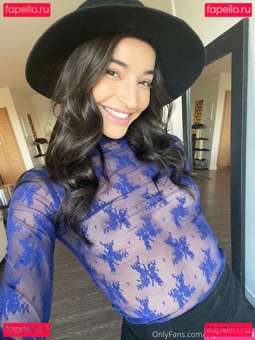 emilywillisxxx Onlyfans Photo Gallery 