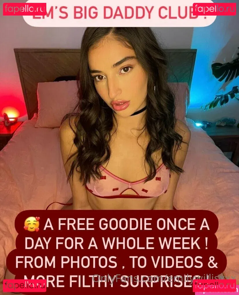 emilywillisxxx Onlyfans Photo Gallery 