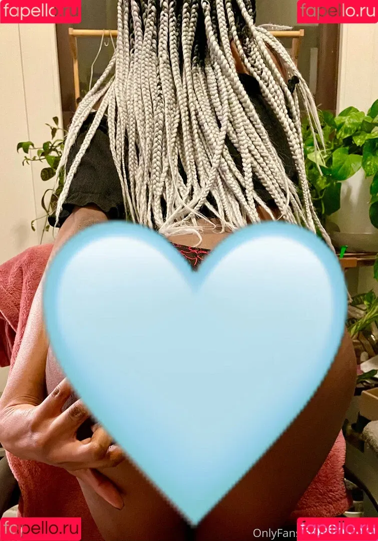 alyciaelvie Onlyfans Photo Gallery 