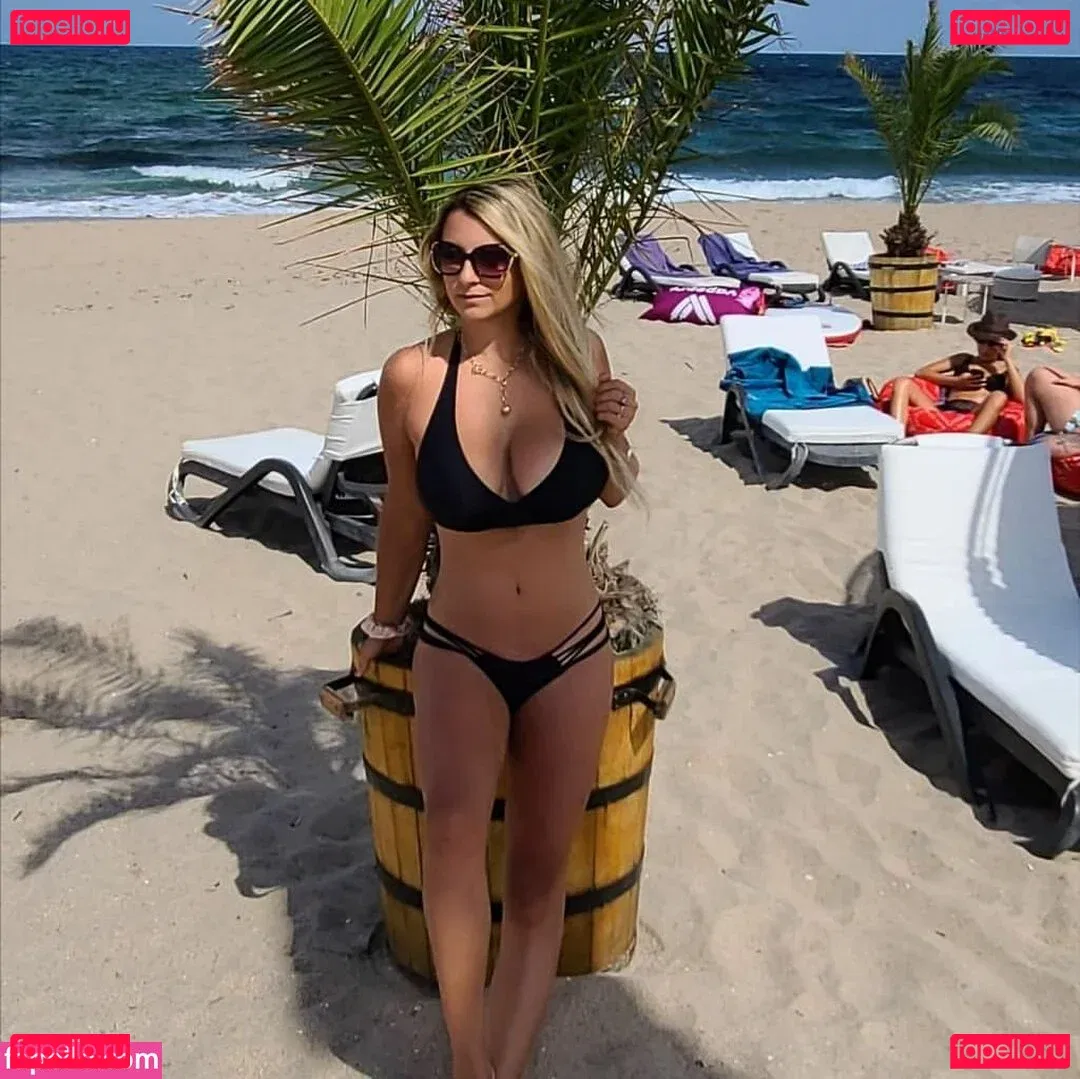 Eveline Do Onlyfans Photo Gallery 