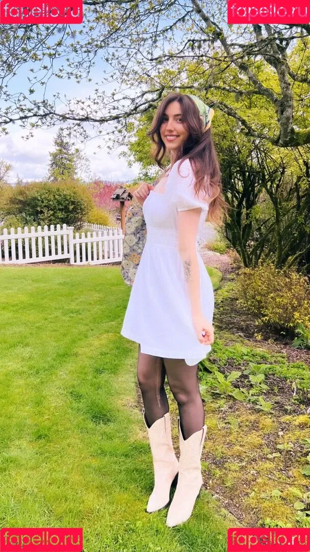 breebunn Onlyfans Photo Gallery 