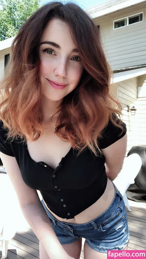 breebunn Onlyfans Photo Gallery 