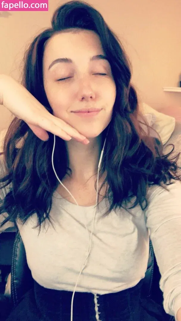 breebunn Onlyfans Photo Gallery 