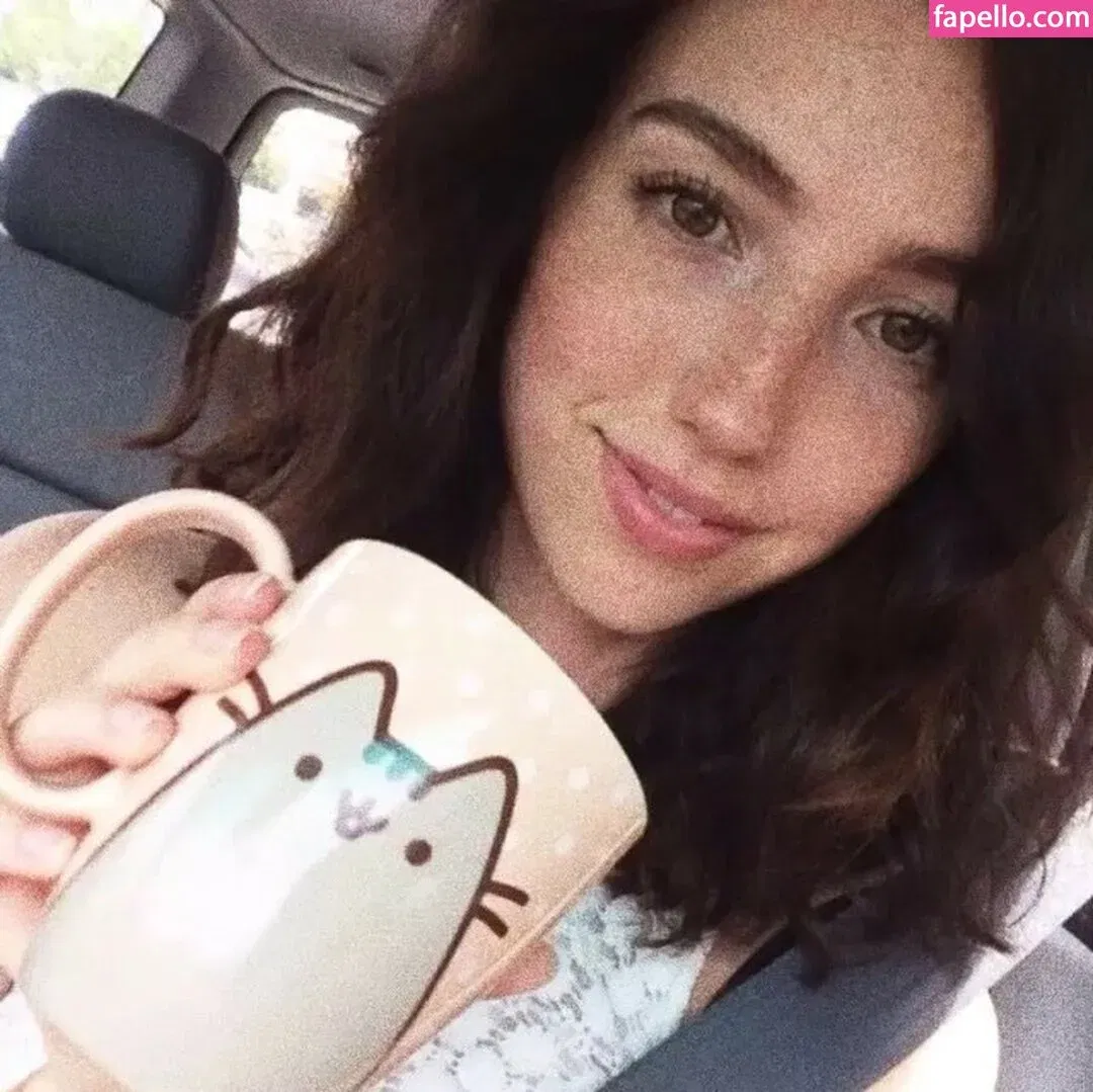 breebunn Onlyfans Photo Gallery 