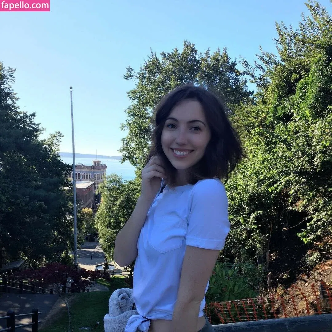 breebunn Onlyfans Photo Gallery 