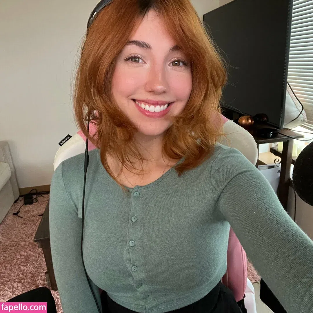 breebunn Onlyfans Photo Gallery 