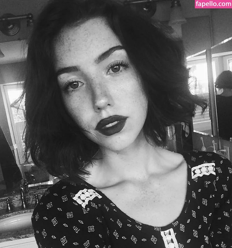 breebunn Onlyfans Photo Gallery 